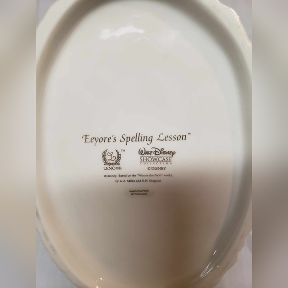 Lenox Disney Eeyore's Spelling Lesson Figurine Winnie the Pooh - Picture 5 of 5